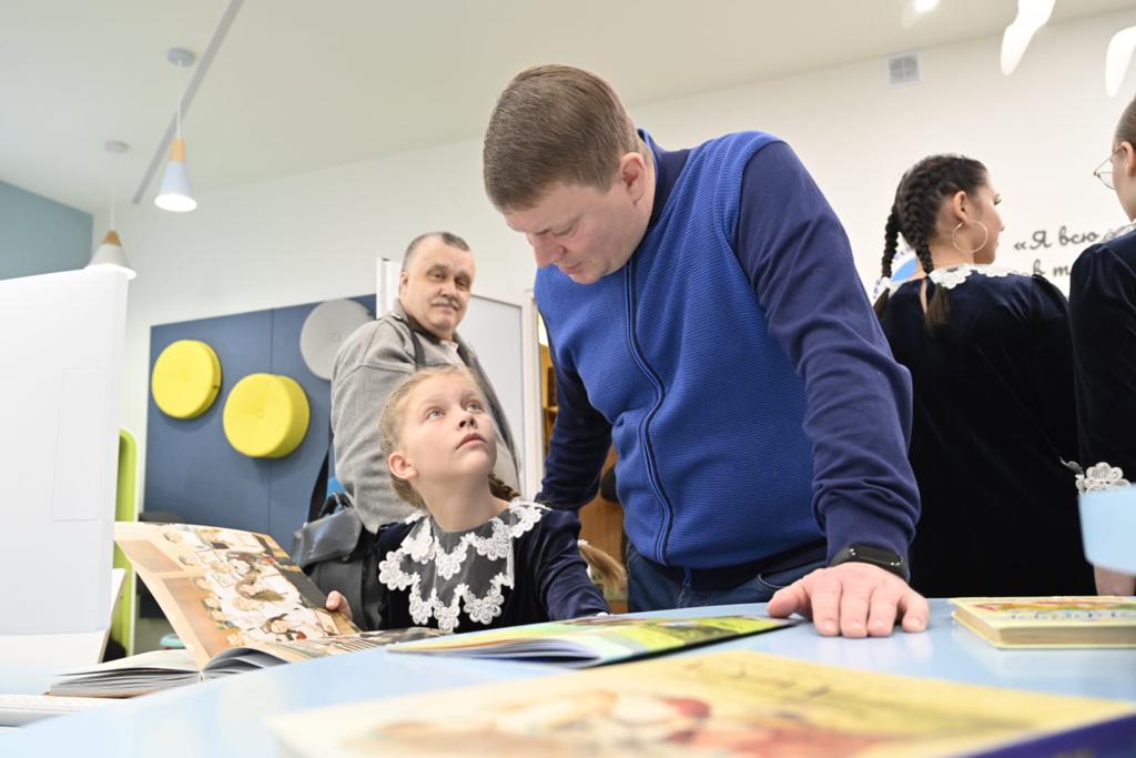В Красноярске открыта обновлённая библиотека дома-лицея им. Х.М. Совмена