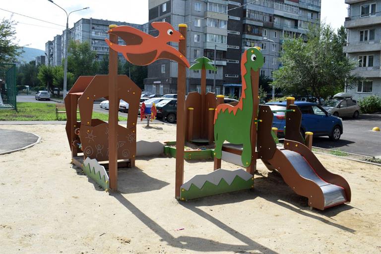 В Свердловском районе Красноярска завершается сезон благоустройства
