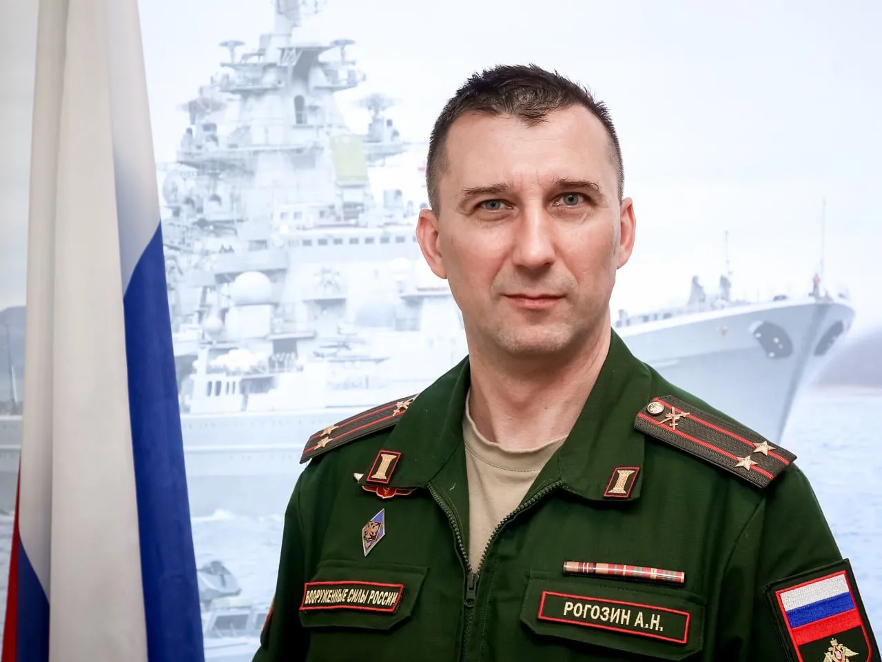 «Приходят с желанием Родину защищать». Алексей Рогозин рассказал о работе пункта отбора на военную службу в Красноярске