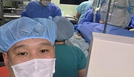  «Я уже прощалась с жизнью»: красноярские врачи спасли пациентку с редкой патологией