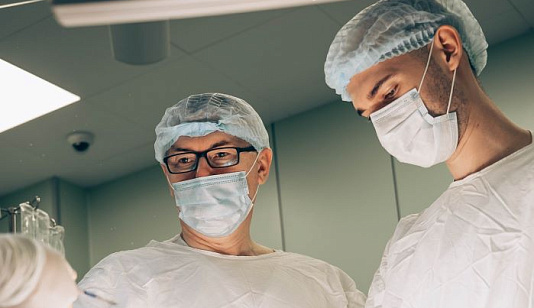 Красноярские медики провели уникальную операцию на печени