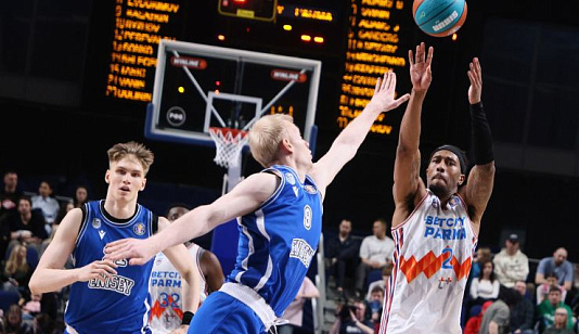 Баскетбольный «Енисей» уступил «Парме» в Красноярске