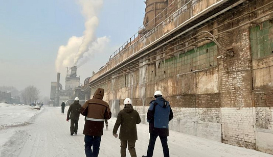 В Красноярске проверили крупные предприятия в период НМУ