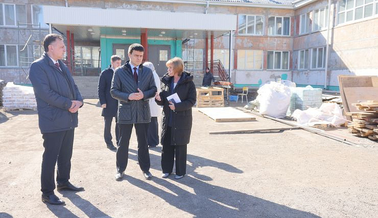 Школы Красноярска готовят к открытию после капремонта 