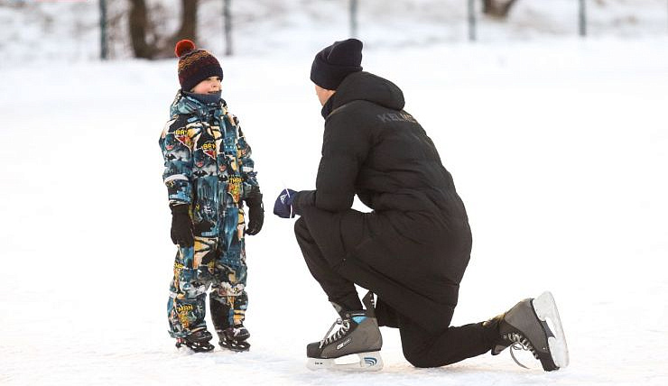 Катки на Стрелке и Татышеве открылись после отступления морозов