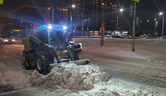 Глава Красноярска Сергей Верещагин поручил усилить ночную уборку снега