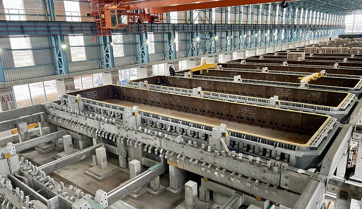 На КрАЗе начали монтаж основы электролизёров нового поколения