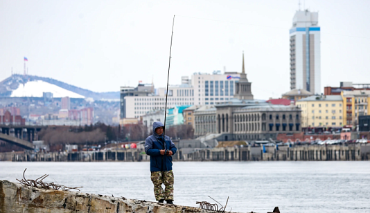 В Красноярске 9 марта поднялся сильный ветер