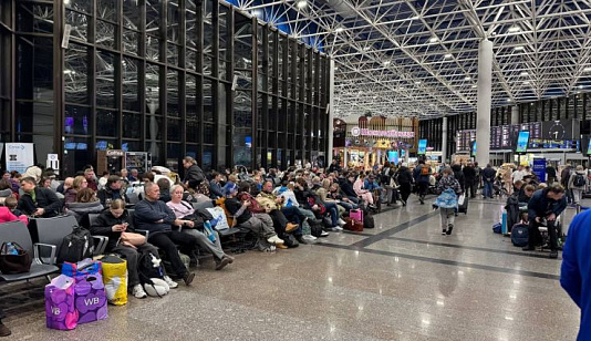 Рейсы из Сочи в Красноярск задержали более чем на 14 часов